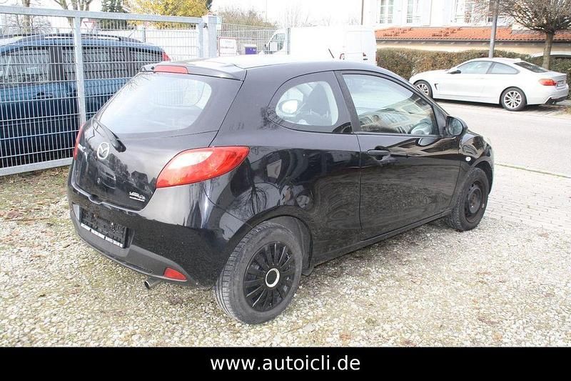 Gebraucht Mazda 2 Impuls 75 PS (55 kW) 2009 Schwarz Kleinwagen