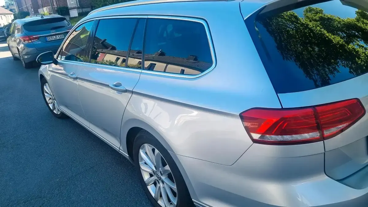 Gebraucht VW Passat 150 PS (110 kW) 2017 Silber Kombi