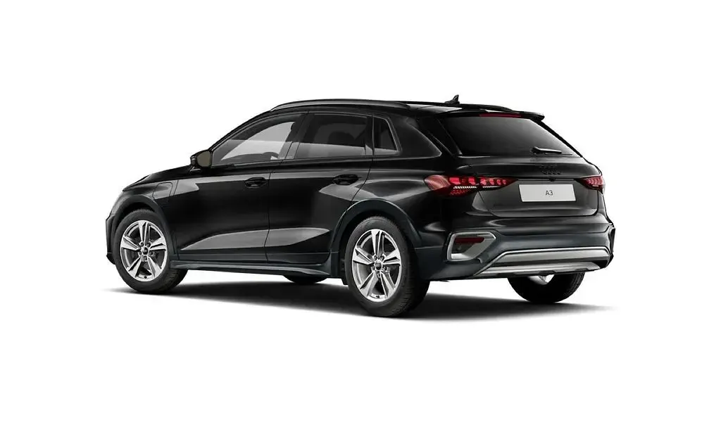 Używany Audi A3 e-tron Ambiente 204 KM (150 kW) 2025 Czarny Hatchback