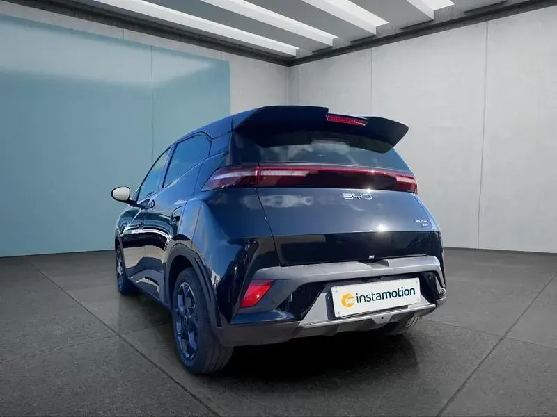 Uusi BYD Dolphin Boost 150 kW (204 HP) 2025 Musta Viistoperä