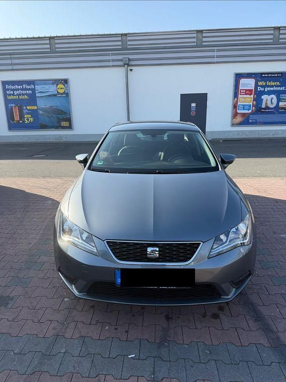Gebraucht Seat Leon Style 110 PS (80 kW) 2015 Grau Limousine