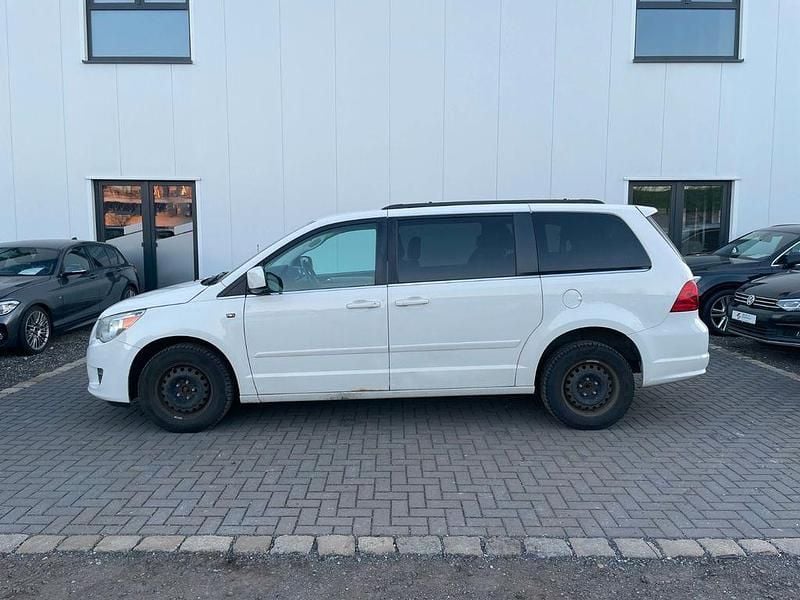 Gebraucht VW Routan 287 PS (211 kW) 2011 Weiß Van / Kleinbus