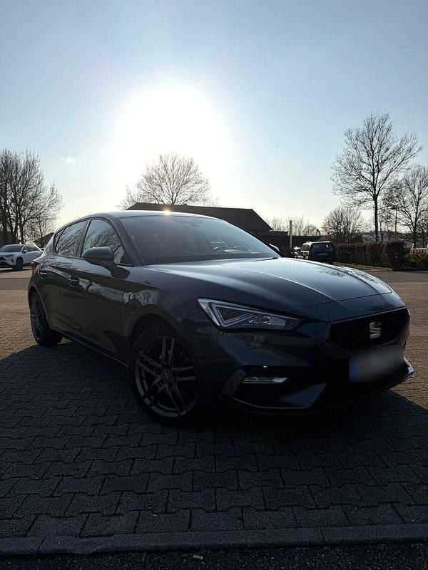 Gebraucht Seat Leon FR 150 PS (110 kW) 2020 Grau Limousine