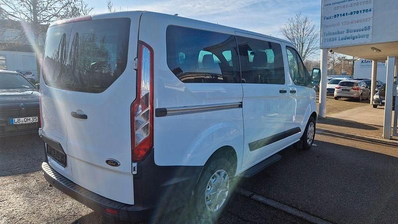 Gebraucht Ford Transit Custom Trend 105 PS (77 kW) 2017 Weiß Van / Kleinbus
