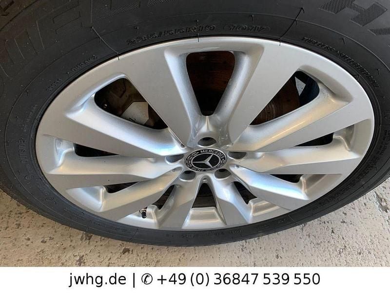 Gebraucht Mercedes GLC300e 320 PS (235 kW) 2020 Cavansitblau (metallic) Coupé