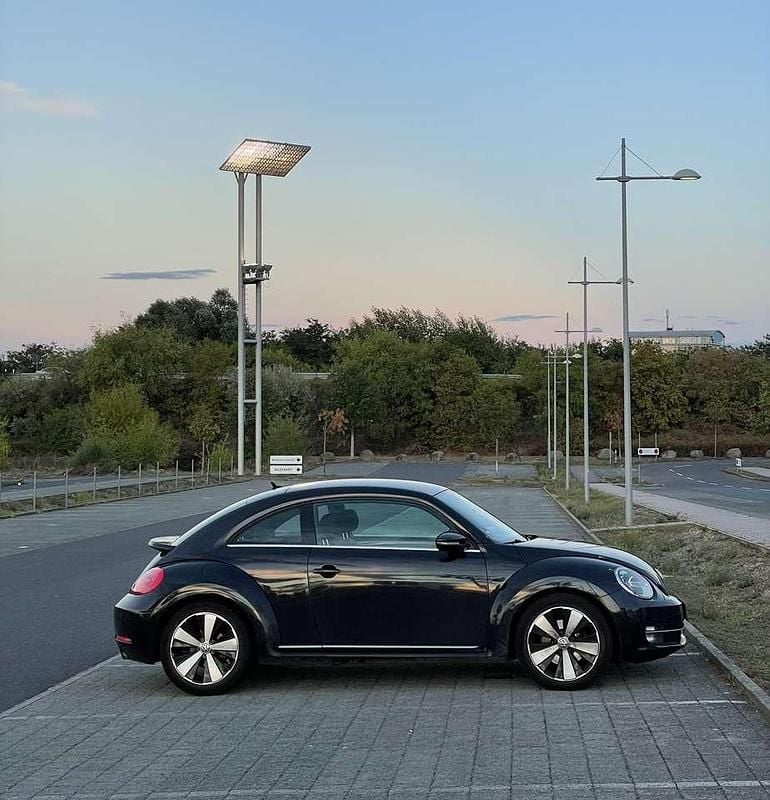 Schwarz Gebraucht 2012 VW Beetle Sport Kleinwagen | 11.500 € (Fairer Preis) - Bild 1/4