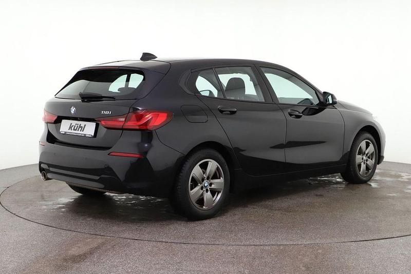 Gebraucht BMW 116 Advantage 109 PS (80 kW) 2023 Schwarz Kleinwagen