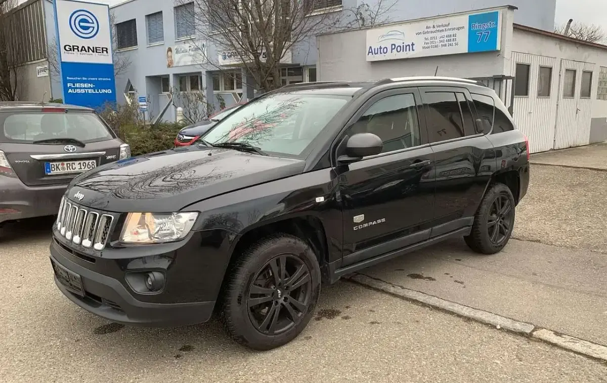 Used Jeep Compass Limited 136 HP (100 kW) 2011 Black SUV