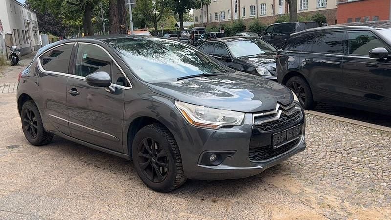 Gebraucht Citroën DS4 So Chic 163 PS (119 kW) 2012 Grau Kleinwagen