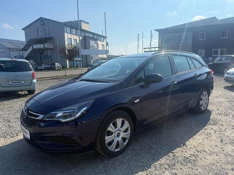 Gebraucht Opel Astra Edition 95 PS (69 kW) 2018 Blau Kombi