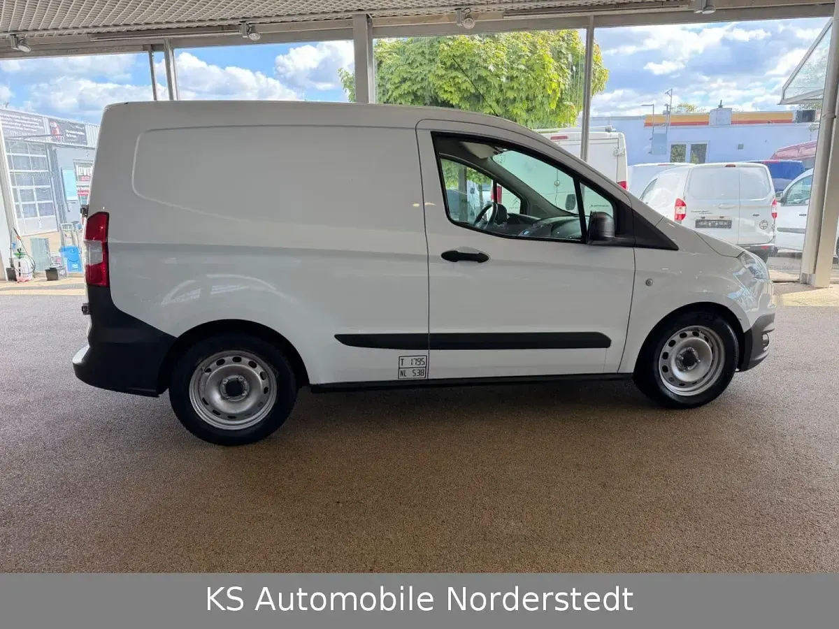 Używany Ford Transit Basis 75 KM (55 kW) 2016 Biały Minivan