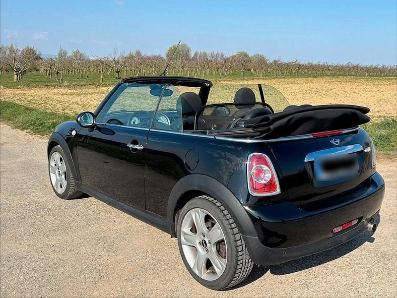 Gebraucht Mini Cooper 122 PS (89 kW) 2014 Schwarz Kleinwagen