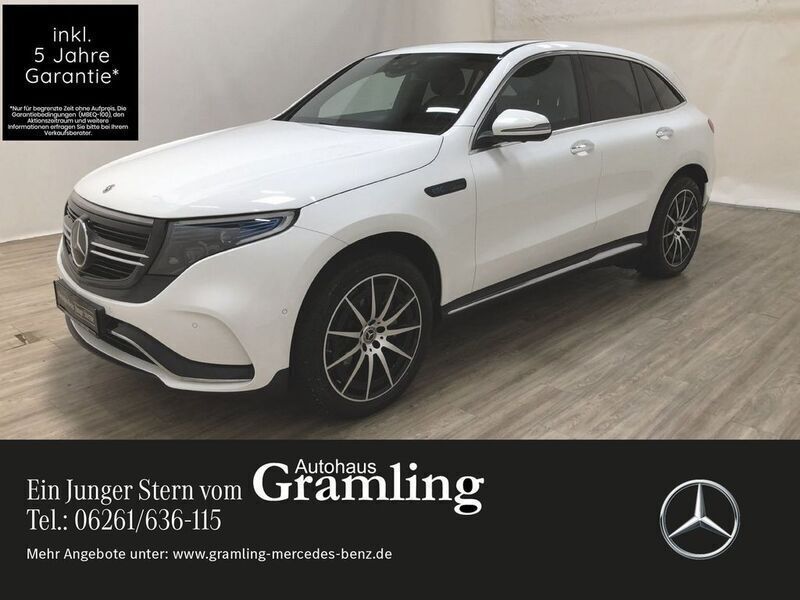 Weiß Gebraucht 2023 Mercedes EQC400 AMG SUV | 52.999 € (Teuer) - Bild 1/4