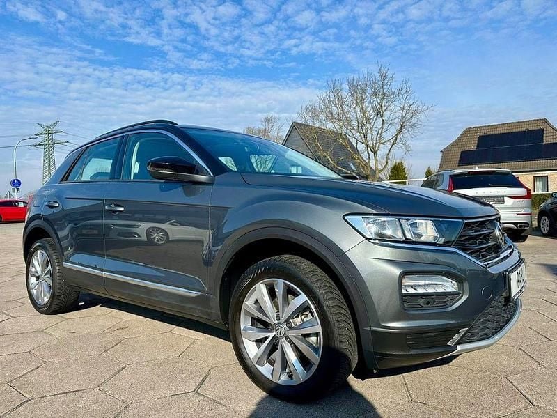 Gebraucht VW T-Roc Style 116 PS (85 kW) 2020 Grau SUV