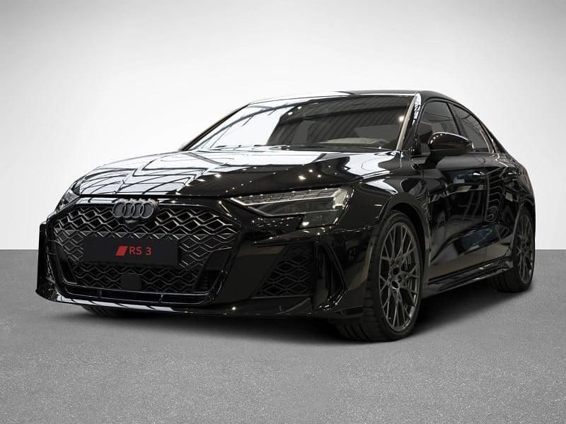 Mythosschwarz metallic Gebraucht 2024 Audi RS3 Ambiente Limousine | 73.880 € - Bild 1/1