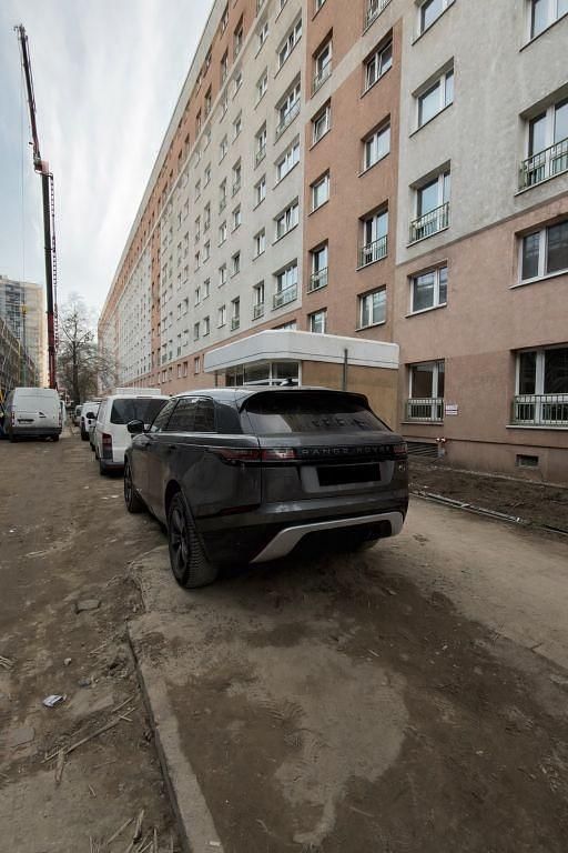 Second-hand Land Rover Range Rover Velar R-Dynamic 179 CP (131 kW) 2019 Gri SUV