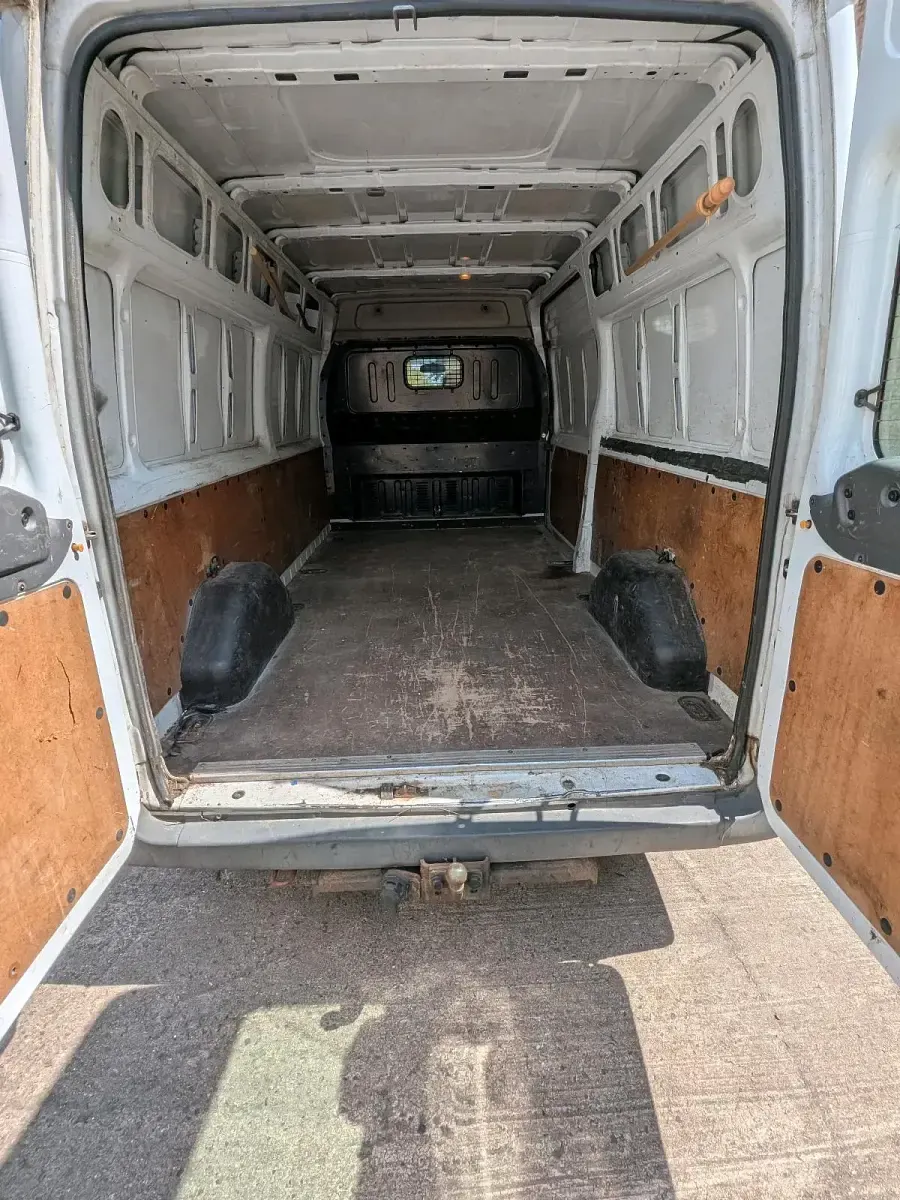 Gebraucht Ford Transit 86 PS (63 kW) 2010 Weiß
