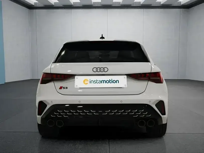 Gebraucht Audi S3 333 PS (244 kW) 2025 Weiß Limousine