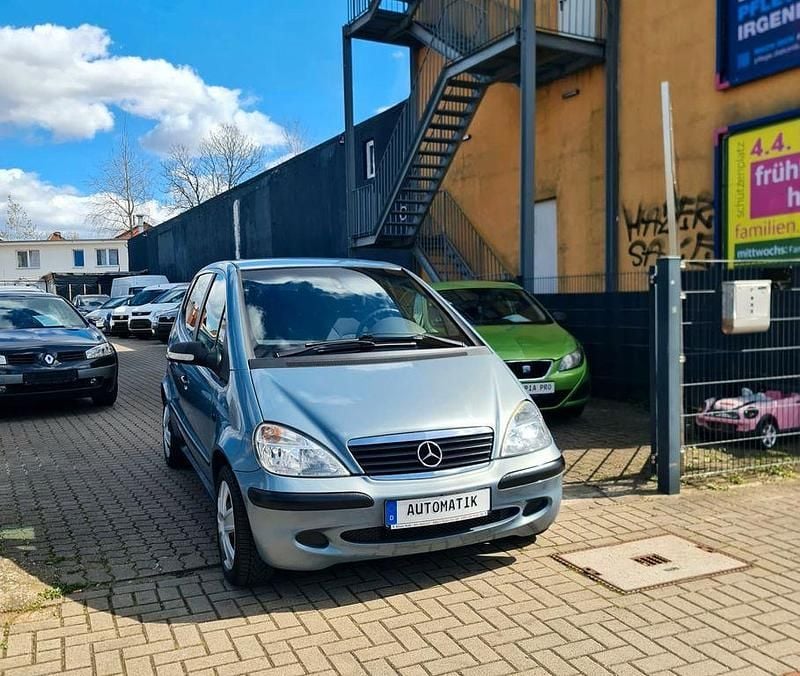 Gebraucht Mercedes A140 82 PS (60 kW) 2003 Blau Limousine