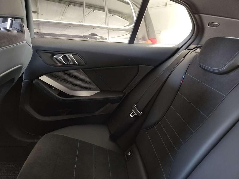 Gebraucht BMW 116 Sport Line 122 PS (89 kW) 2025 Weiß Kleinwagen