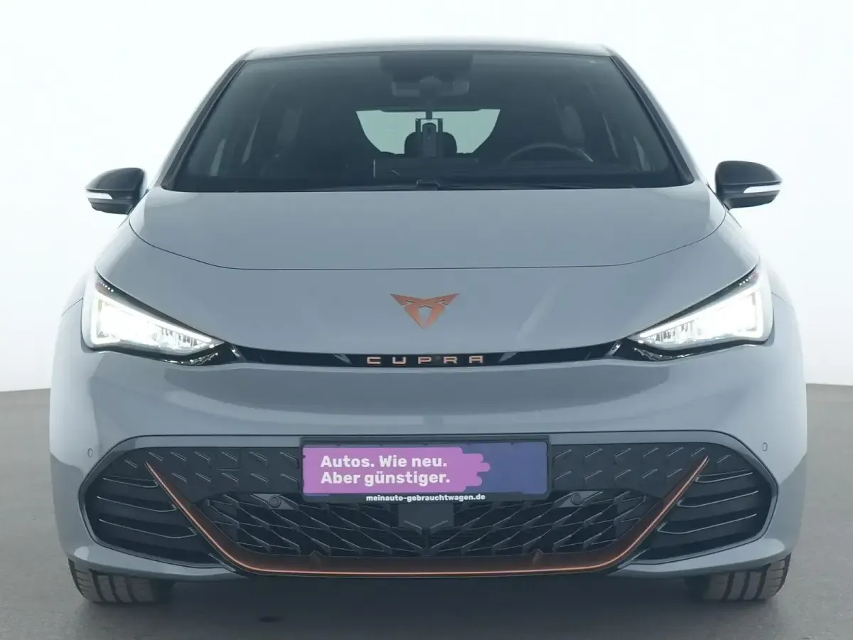 Second-hand Cupra Born 150 kW (204 CP) 2024 Gri Hatchback