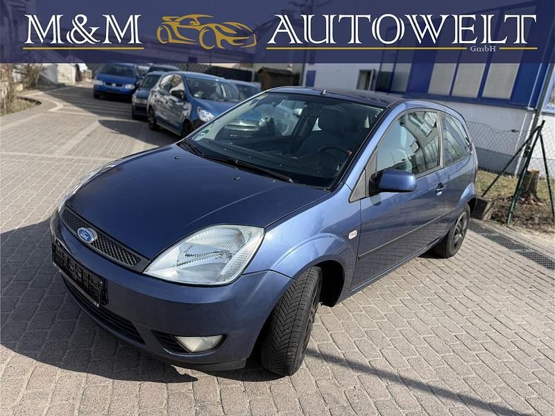 Gebraucht Ford Fiesta 101 PS (74 kW) 2005 Blau Kleinwagen