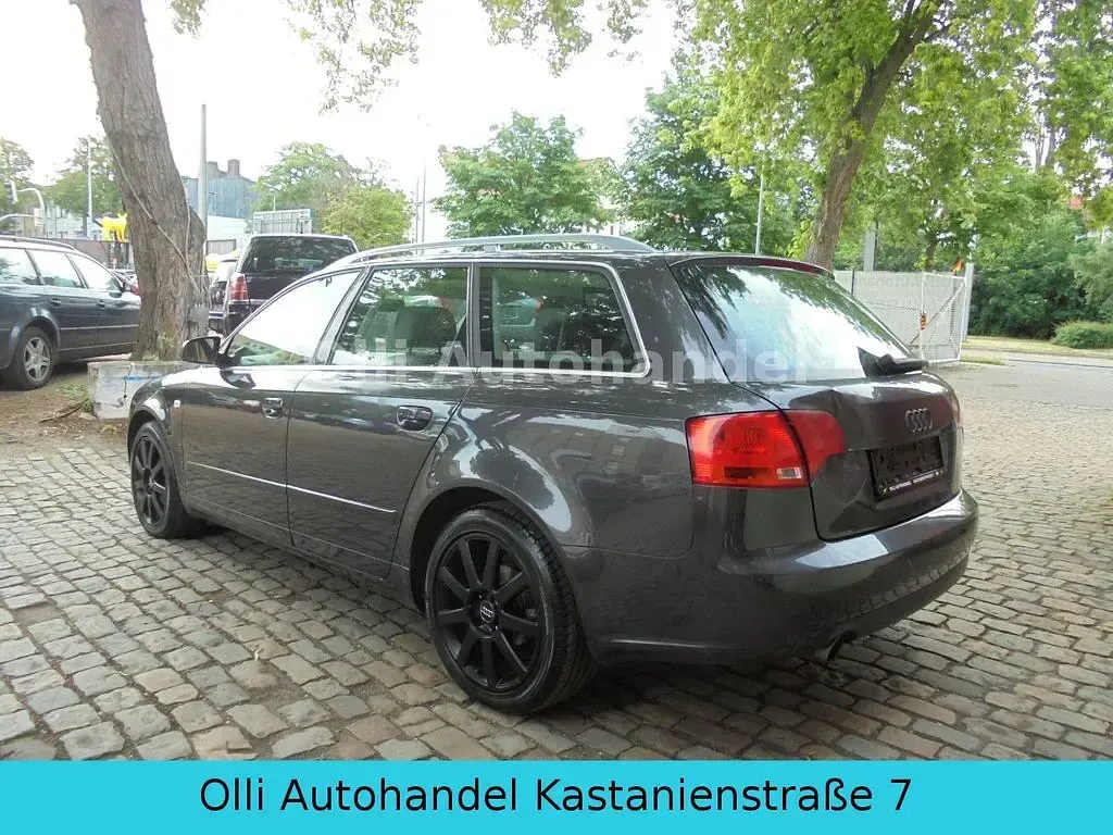 Gebraucht Audi A4 131 PS (96 kW) 2008 Schwarz Limousine
