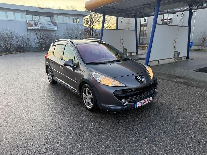 Grau Gebraucht 2008 Peugeot 207 Kombi | 1.499 € (Superpreis) - Bild 1/4