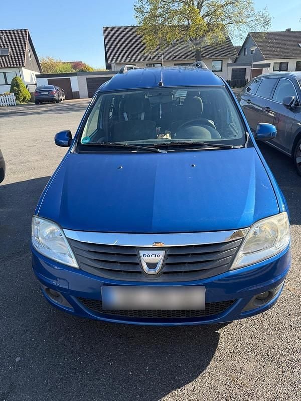 Second-hand Dacia Logan 105 CP (77 kW) 2009 Albastru Break