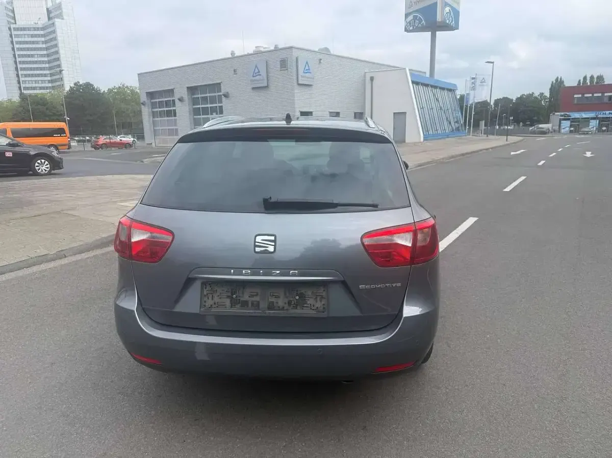 Gebraucht Seat Ibiza ST Ecomotive 75 PS (55 kW) 2015 Grau Kombi
