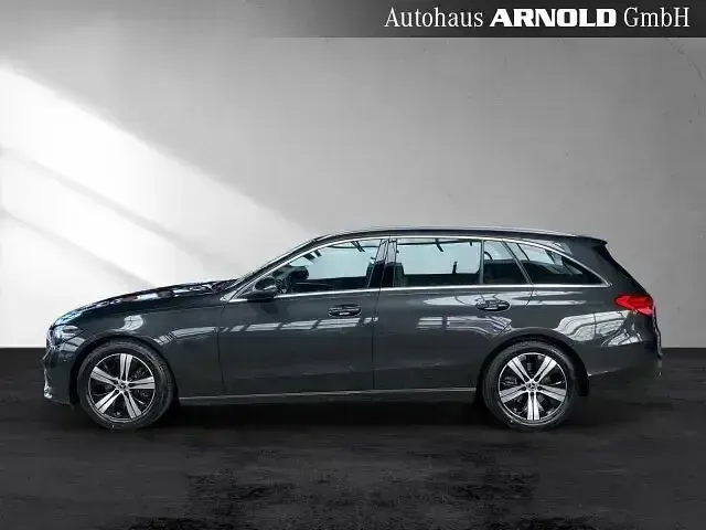 Gebraucht Mercedes C200 Avantgarde 204 PS (150 kW) 2022 Grau Limousine