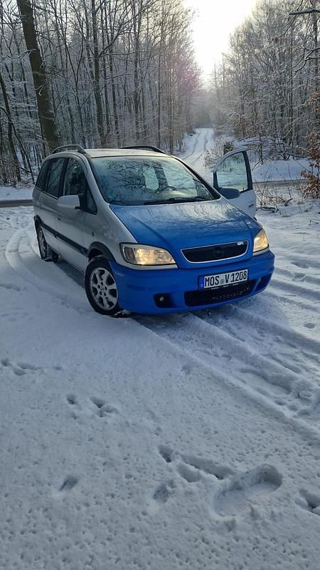 Silber Gebraucht 2005 Opel Zafira Van / Kleinbus | 2.300 € (Fairer Preis) - Bild 1/3