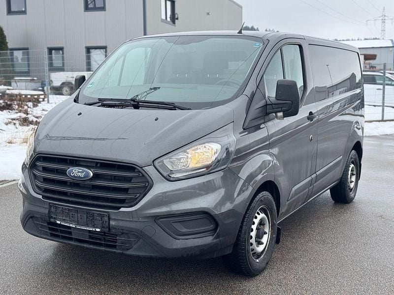 Gebraucht Ford Transit Custom 105 PS (77 kW) 2019 Grau Limousine