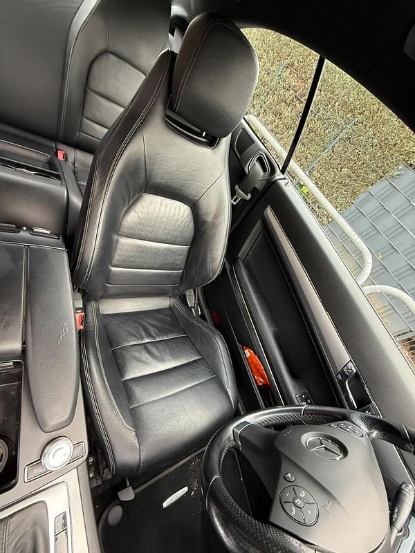 Gebraucht Mercedes E250 204 PS (150 kW) 2011 Silber Coupé