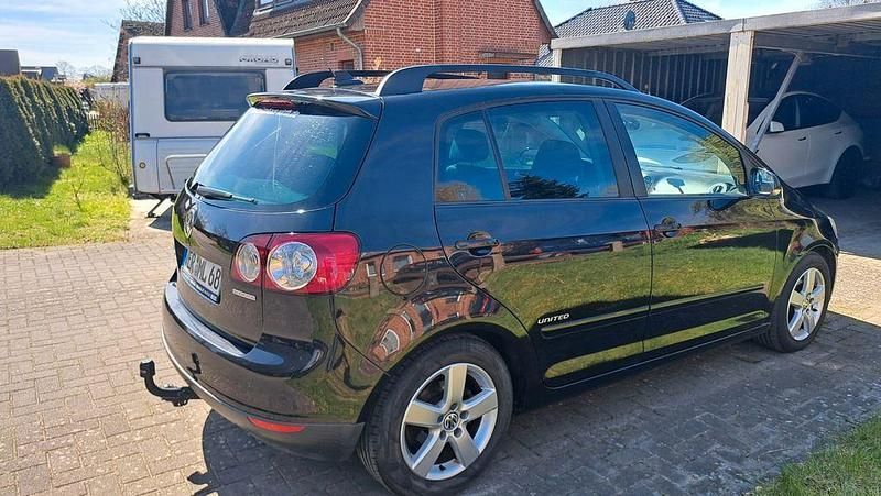 Gebraucht VW Golf Plus Cross Trendline 105 PS (77 kW) 2008 Schwarz Van / Kleinbus