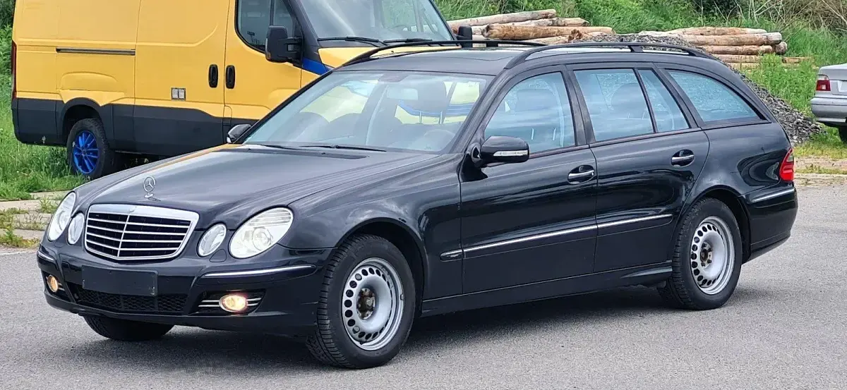Gebraucht Mercedes E320 224 PS (164 kW) 2007 Schwarz Kombi