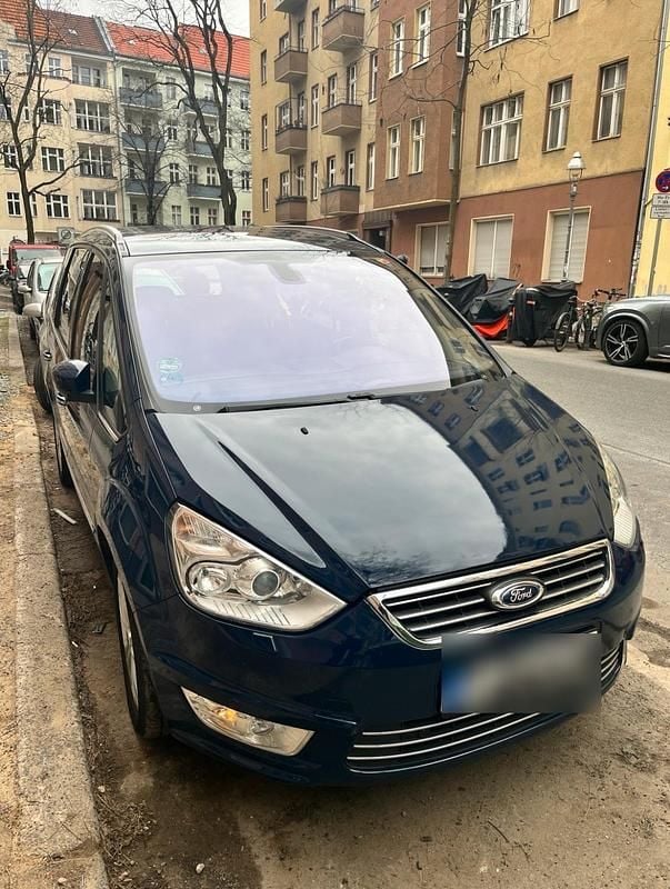 Gebraucht Ford Galaxy Titanium 140 PS (102 kW) 2012 Blau Van / Kleinbus