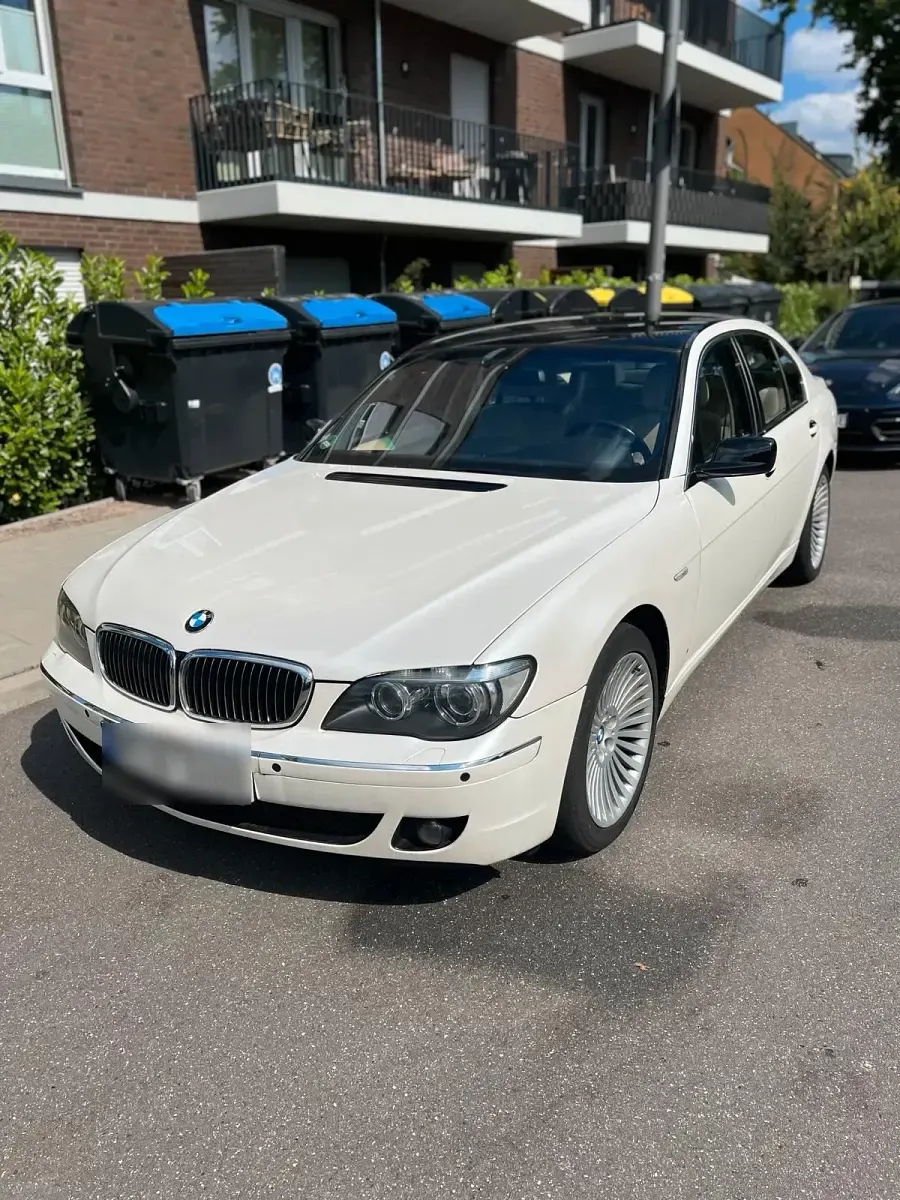 Gebraucht BMW 730 231 PS (169 kW) 2006 Weiß Limousine