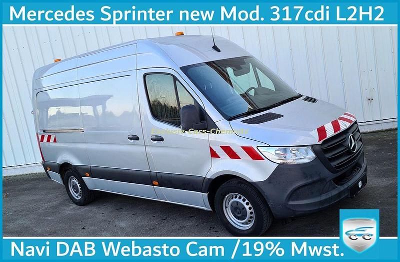 Iridiumsilber (metallic) Gebraucht 2022 Mercedes Sprinter Van | 32.950 € (Guter Preis) - Bild 1/4