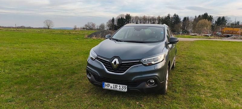 Gebraucht Renault Kadjar LIMITED 131 PS (96 kW) 2018 Grau SUV