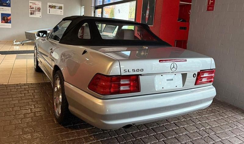 Gebraucht Mercedes SL500 306 PS (225 kW) 2002 Silber Cabrio