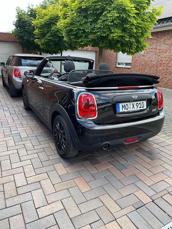 Gebraucht Mini One Cabriolet 102 PS (75 kW) 2019 Schwarz Cabrio