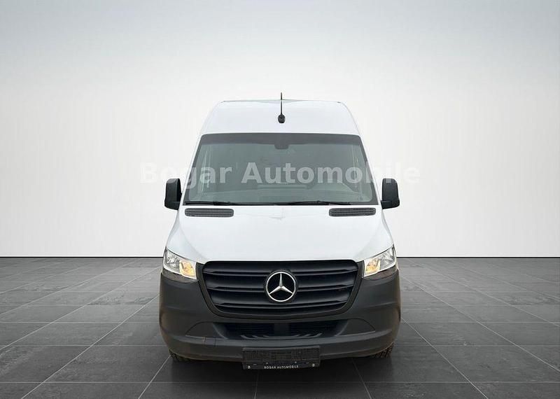 Gebraucht Mercedes Sprinter 163 PS (119 kW) 2019 Arktikweiss Van