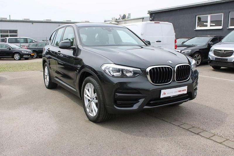 Gebraucht BMW X3 Advantage 190 PS (139 kW) 2021 Grau SUV
