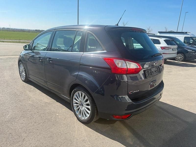 Gebraucht Ford Grand C-Max Titanium 140 PS (102 kW) 2013 Grau Van / Kleinbus