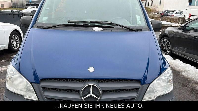 Gebraucht Mercedes Vito 163 PS (119 kW) 2014 Blau Van