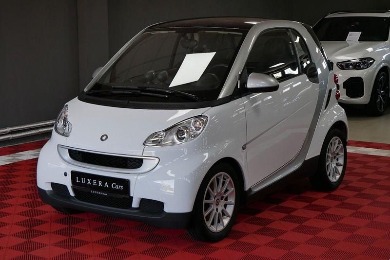 Weiß Gebraucht 2007 Smart ForTwo Coupé Coupé | 2.490 € (Superpreis) - Bild 1/4