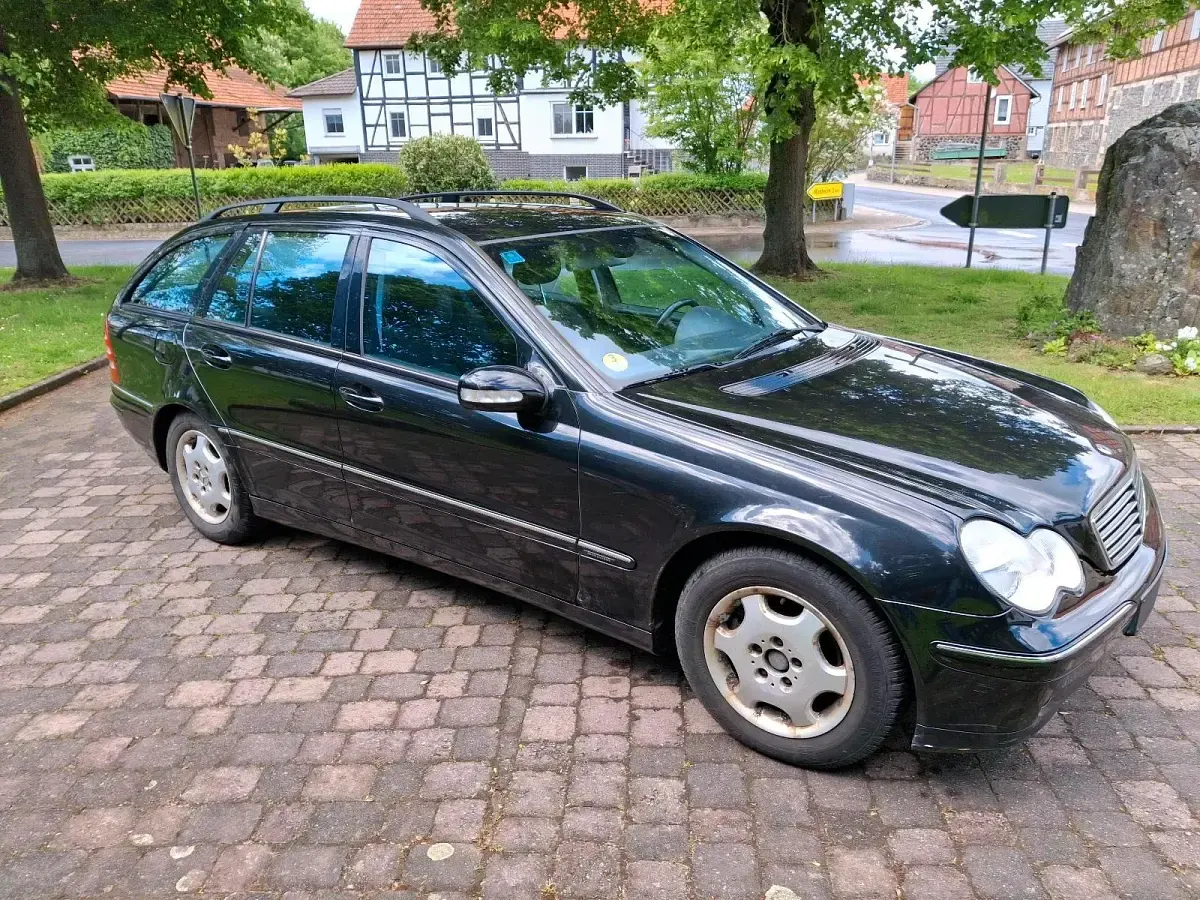 Occasion Mercedes C220 140 ch (102 kW) 2002 Noir Break