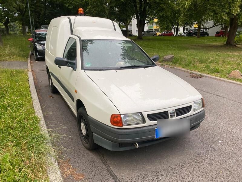 Weiß Gebraucht 1998 Seat Inca Van | 600 € - Bild 1/4