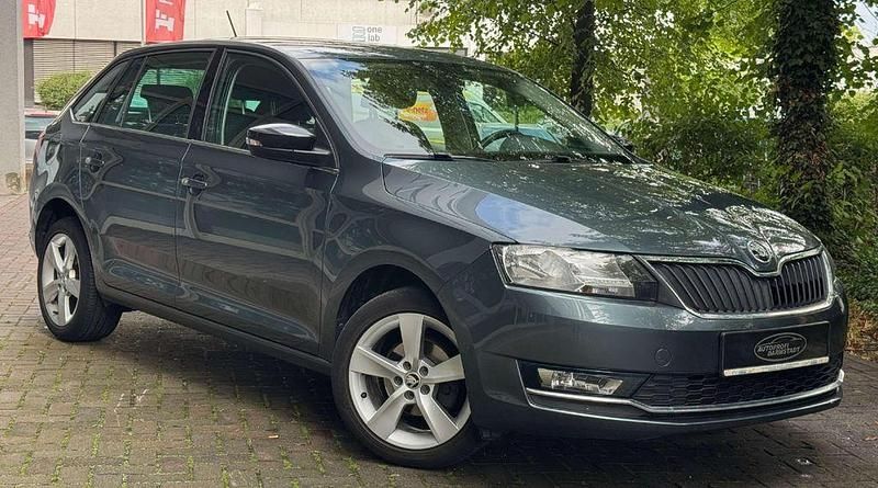 Gebraucht Skoda Rapid 95 PS (69 kW) 2019 Grau Kombi